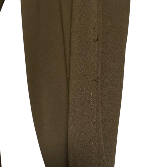 Lululemon | On The Fly Pant Dark Olive Size 4 - Picture 5 of 16
